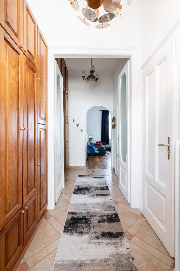 Stollar Apartment, Best Danube View Budapest Bagian luar foto